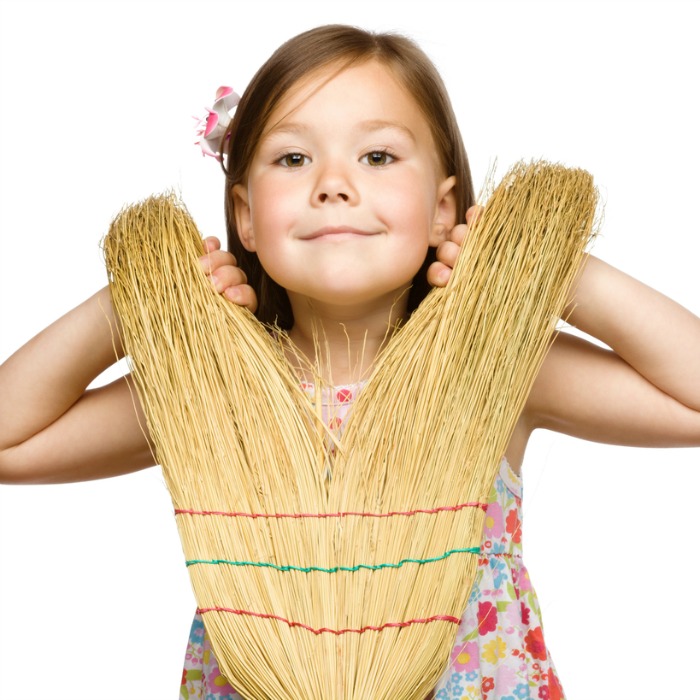 4 Ways to Get Your Kids to Help You Clean